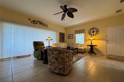 Duplex in Punta Gorda, Florida 2 bedrooms, 172.05 sq.m. № 1273607 - photo 21