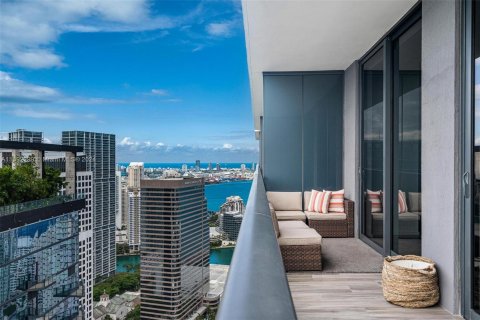 Condominio en venta en Miami, Florida, 1 dormitorio, 78.87 m2 № 1439697 - foto 14