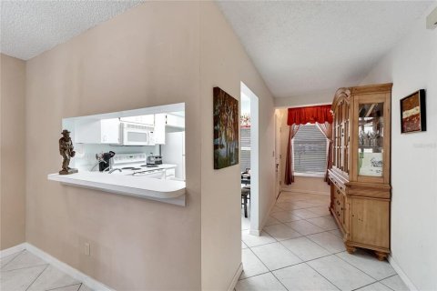 Condominio en venta en Sun City Center, Florida, 2 dormitorios, 99.68 m2 № 1385179 - foto 5