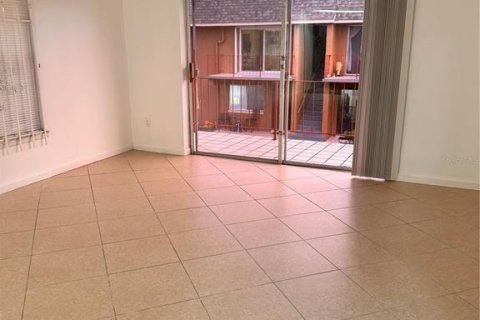 Condominio en venta en Orlando, Florida, 2 dormitorios, 87.7 m2 № 1385178 - foto 7