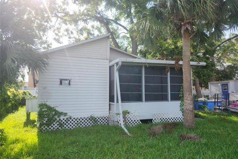 Casa en venta en New Port Richey, Florida, 2 dormitorios, 60.94 m2 № 1413292 - foto 2