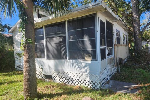 Casa en venta en New Port Richey, Florida, 2 dormitorios, 60.94 m2 № 1413292 - foto 27