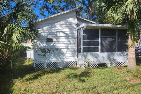 Casa en venta en New Port Richey, Florida, 2 dormitorios, 60.94 m2 № 1413292 - foto 26