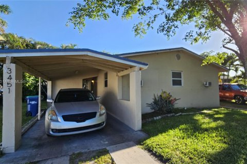 Casa en venta en Lauderhill, Florida, 3 dormitorios, 101.45 m2 № 1120849 - foto 3