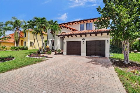 Villa ou maison à vendre à Cutler Bay, Floride: 5 chambres, 366.5 m2 № 1270065 - photo 5