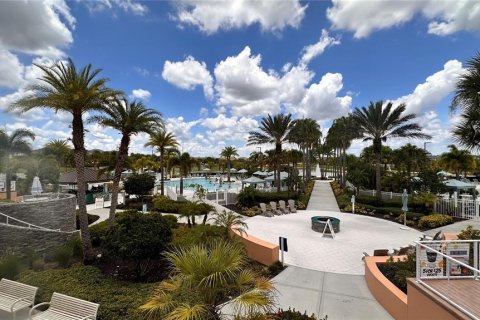 Townhouse in SOLARA RESORT in Kissimmee, Florida 3 bedrooms, 182.27 sq.m. № 1244087 - photo 25