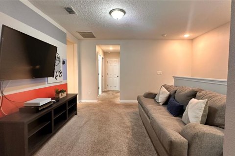 Townhouse in SOLARA RESORT in Kissimmee, Florida 3 bedrooms, 182.27 sq.m. № 1244087 - photo 13