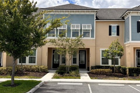 Townhouse in SOLARA RESORT in Kissimmee, Florida 3 bedrooms, 182.27 sq.m. № 1244087 - photo 1