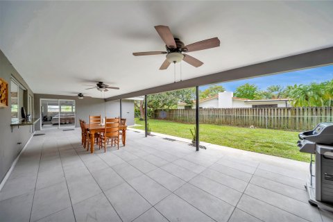 Villa ou maison à vendre à Plantation, Floride: 4 chambres, 218.23 m2 № 1100270 - photo 26