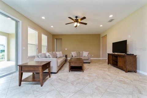 Villa ou maison à vendre à Ocala, Floride: 3 chambres, 217.48 m2 № 821755 - photo 2