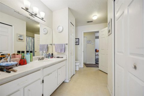 Condo in Orlando, Florida, 1 bedroom  № 1317480 - photo 25