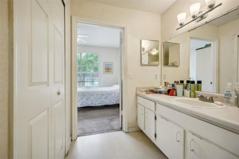 Condo in Orlando, Florida, 1 bedroom  № 1317480 - photo 23