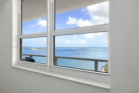 Condominio en venta en Miami, Florida, 1 dormitorio, 69.68 m2 № 1282837 - foto 13