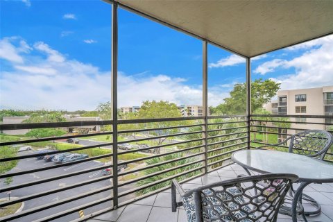 Condominio en venta en Pembroke Pines, Florida, 2 dormitorios, 110.27 m2 № 965564 - foto 23