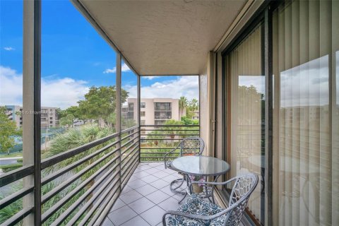 Condominio en venta en Pembroke Pines, Florida, 2 dormitorios, 110.27 m2 № 965564 - foto 24
