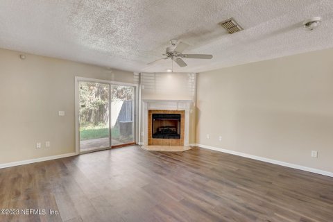 Duplex à vendre à Jacksonville, Floride: 3 chambres, 123.19 m2 № 801644 - photo 7