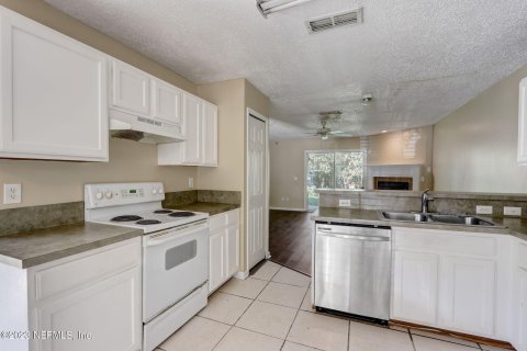 Duplex à vendre à Jacksonville, Floride: 3 chambres, 123.19 m2 № 801644 - photo 15