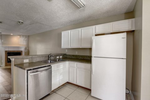 Dúplex en venta en Jacksonville, Florida, 3 dormitorios, 123.19 m2 № 801644 - foto 16