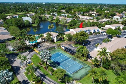 Casa en venta en Margate, Florida, 2 dormitorios, 114.55 m2 № 1177461 - foto 1