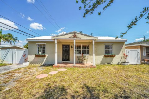 Villa ou maison à vendre à Fort Lauderdale, Floride: 2 chambres, 86.77 m2 № 1146271 - photo 28