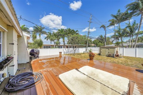 Casa en venta en Fort Lauderdale, Florida, 2 dormitorios, 86.77 m2 № 1146271 - foto 1