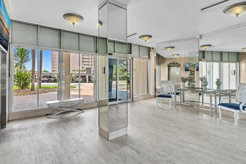 Copropriété à vendre à Pompano Beach, Floride: 1 chambre, 72 m2 № 1145983 - photo 23