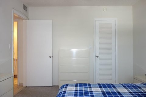 Copropriété à vendre à Pompano Beach, Floride: 2 chambres, 78.04 m2 № 1079869 - photo 2