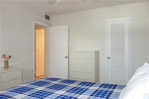 Condo in Pompano Beach, Florida, 2 bedrooms  № 1079869 - photo 30