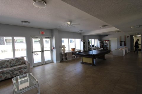 Copropriété à vendre à Pompano Beach, Floride: 2 chambres, 105.91 m2 № 1172968 - photo 1