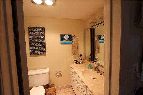 Condo in Pompano Beach, Florida, 2 bedrooms  № 1172968 - photo 24