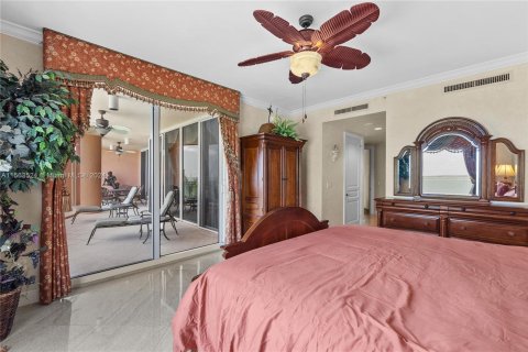 Condominio en venta en Marco Island, Florida, 3 dormitorios № 1098440 - foto 23