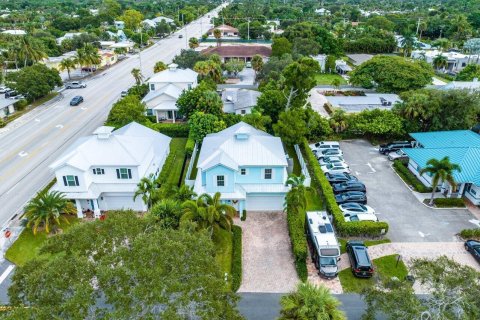 Villa ou maison à vendre à Stuart, Floride: 5 chambres, 237.46 m2 № 786790 - photo 13