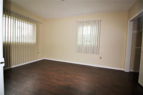 Condominio en venta en Orlando, Florida, 2 dormitorios, 70.05 m2 № 844908 - foto 10