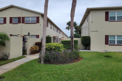 Купить кондоминиум в Орландо, Флорида 4 комнаты, 70.05м2, № 844908 - фото 2
