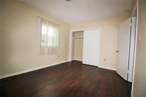 Condominio en venta en Orlando, Florida, 2 dormitorios, 70.05 m2 № 844908 - foto 11