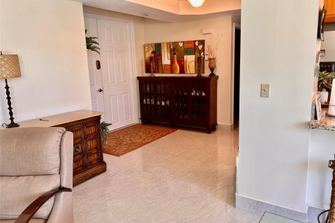 Copropriété à vendre à Pompano Beach, Floride: 2 chambres, 126.53 m2 № 977025 - photo 19