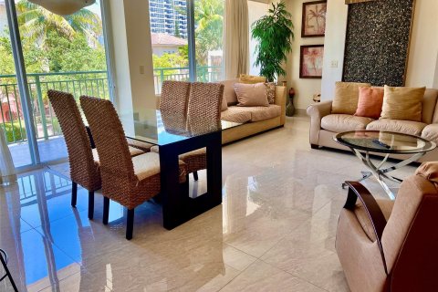 Copropriété à vendre à Pompano Beach, Floride: 2 chambres, 126.53 m2 № 977025 - photo 21