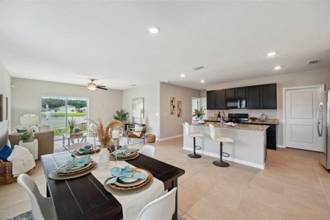 Casa en venta en Wesley Chapel, Florida, 5 dormitorios, 227.33 m2 № 1371282 - foto 7