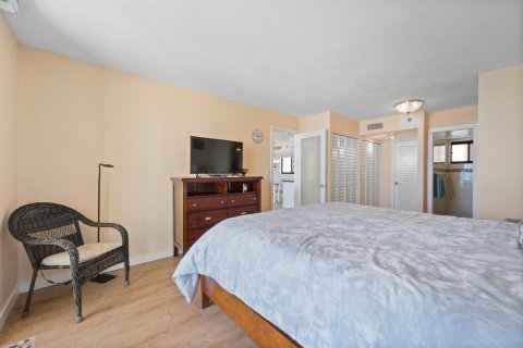 Condo in Jupiter, Florida, 2 bedrooms  № 1136483 - photo 13