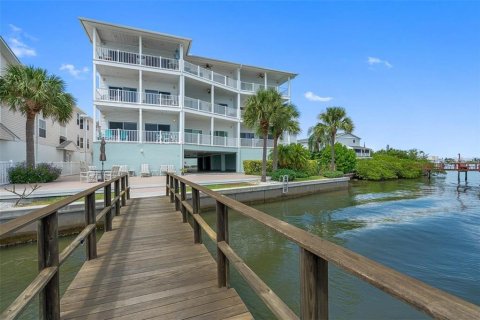 Condominio en venta en Indian Shores, Florida, 2 dormitorios, 142.14 m2 № 1403995 - foto 7