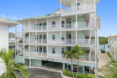 Condominio en venta en Indian Shores, Florida, 2 dormitorios, 142.14 m2 № 1403995 - foto 2