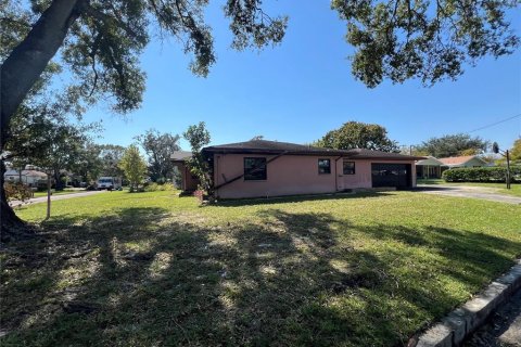 Casa en venta en Tampa, Florida, 3 dormitorios, 213.95 m2 № 1403997 - foto 2