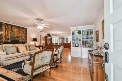 Casa en venta en Tampa, Florida, 3 dormitorios, 165.37 m2 № 1289974 - foto 5