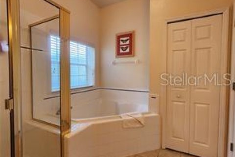 Condo in Davenport, Florida, 2 bedrooms  № 1115589 - photo 17