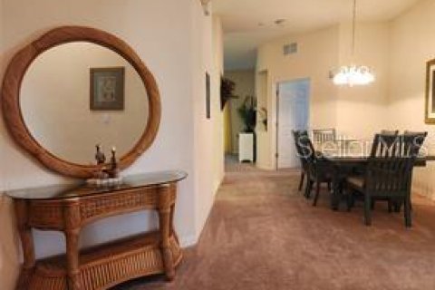 Copropriété à vendre à Davenport, Floride: 2 chambres, 121.42 m2 № 1115589 - photo 2