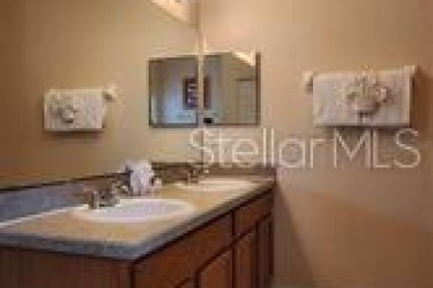 Condo in Davenport, Florida, 2 bedrooms  № 1115589 - photo 18