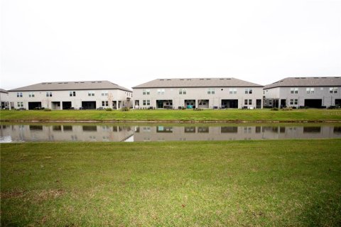 Townhouse in Wesley Chapel, Florida 3 bedrooms, 163.51 sq.m. № 954880 - photo 26