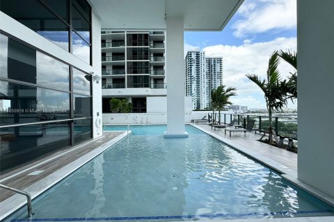 Apartment in Miami, Florida 1 bedroom № 1348046 - photo 10