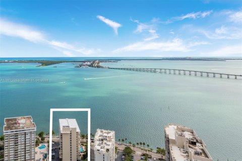 Condominio en venta en Miami, Florida, 1 dormitorio, 69.68 m2 № 1428421 - foto 4