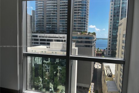 Condominio en venta en Miami, Florida, 2 dormitorios, 101.08 m2 № 1428378 - foto 11